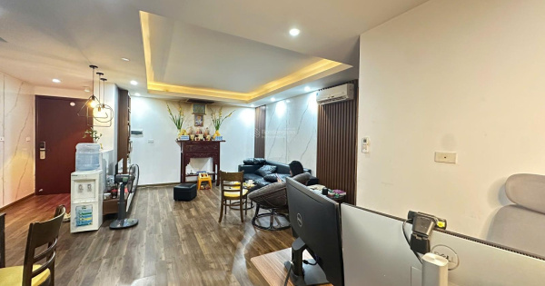 Bán căn Thương Mại Ecohome 2, DT 70m2 view đẹp, tầng trung, full nội thất đẹp, sang tên ngay