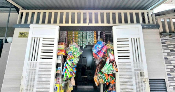 Nhà bự.. 1 lầu, mặt tiền hẻm vị trí mua bán kinh doanh đa ngành nghề giá cực tốt