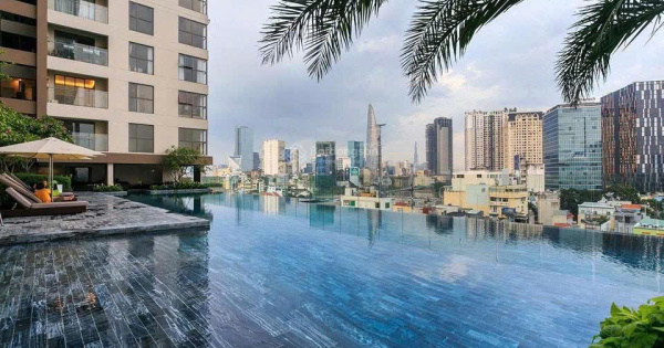 Cho thuê căn hộ ban công full nội thất Bến Vân Đồn, Quận 4 gần Q1 giá 13tr Lh Harry 0775 924 ***