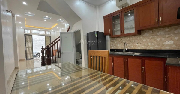 Bán nhà Hà Trì ngay trường Marie cuire ngõ nông nhà xây mới full nội thất 33m2 giá chỉ 6.35 tỷ