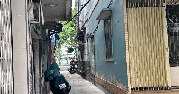 Bán Nhà Riêng 15m2, 2,5 tỷ tại Cao Thắng, p 17, Q.Phú Nhuận, HCM, giá ưu đãi