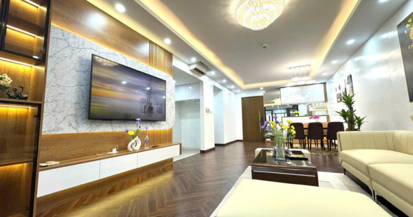 Chính chủ bán căn 3 ngủ 130m2, NTCB, tại 34T Trung Hòa Nhân Chính, ban công Tây Nam, sổ đỏ