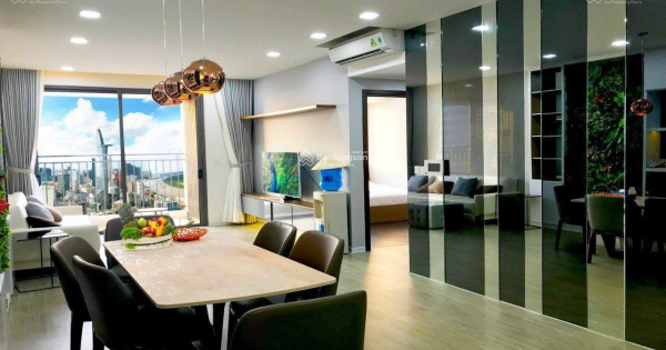 Bán CHCC Carillon 1, Hoàng Hoa Thám, Tân Bình. DT - 82m2 2PN 2WC. Giá 4,95 tỷ + sổ hồng. LH Hậu