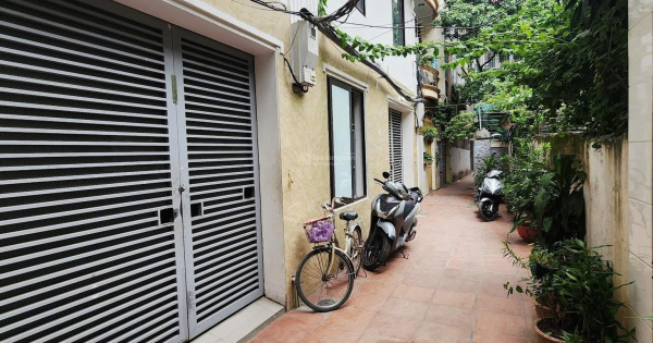 LÁNG HẠ - TÒA CHDV 8 TẦNG THANG MÁY 27 PHÒNG KHÉP KÍN - DOANH THU 90TR /THÁNG - NGÕ NÔNG GẦN PHỐ.