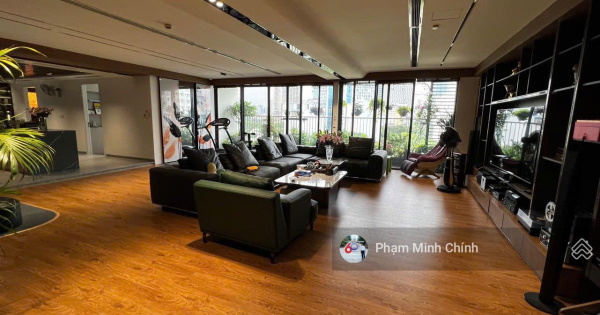 Chính chủ cần bán căn 300m2 full nội thất 0977 146 ***