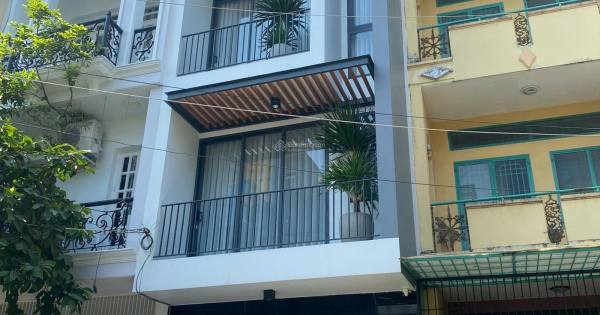 Bán nhà hẻm xe hơi Bùi Hữu Nghĩa, P.1, Bình Thạnh giáp Quận 1, 5 tầng chỉ 12.8 tỷ