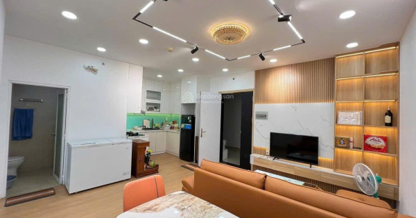 NÓNGG!! Bán gấp căn hộ chung cư 3tỷ9 ,78m2,2PN 2WC tại Oriental Plaza,685 Âu Cơ, HCM. LH:0932 056 ***