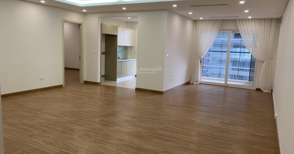 Xem nhà 247 - cho thuê chung cư Ban cơ Yếu Chính Phủ Lê Văn Lương 120m2, 3 pn, đồ cơ bản 16tr