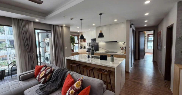 Chuẩn giá: Bán căn góc 3PN, 2WC tại Việt Đức Complex, Thanh Xuân, 7,7 tỷ, 100m2, full nội thất mới.