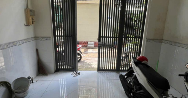Bán nhà 2 tầng, 76m2, HXH thông thoáng, Gò Xoài Bình Tân giá chỉ 4,9 tỷ (B4) alo xem nhà ngay
