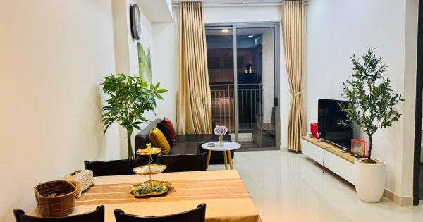 Bán căn hộ Tresor nhà đẹp 2PN giá chỉ 5 tỷ 480 ạ, LH 0888 051 ***