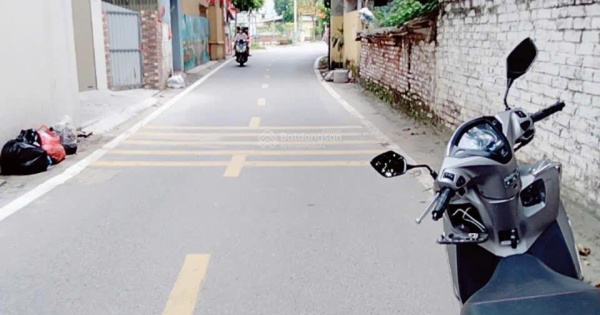 Bán nhà riêng 50m2, 5PN, 5 tỷ tại đường Di Trạch, Hoài Đức