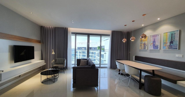 Duy nhất căn góc 3PN tháp thương mại 142m2 view nội khu sẵn Sổ hồng giá cực tốt 18.5 tỷ all in