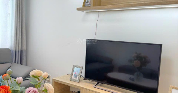 Bán căn hộ Quận 3 - 82m2 - 2pn 2wc . Giá 4,4 tỷ ( có sổ) - Đường nguyễn phúc nguyên