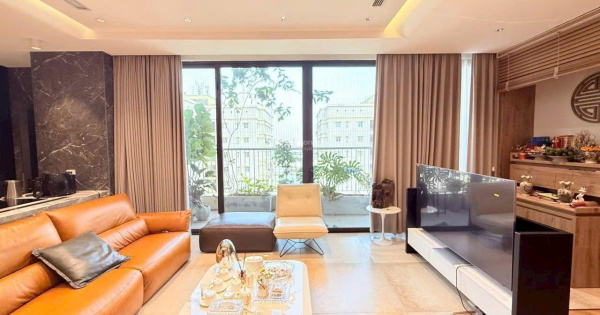 Bán CC 3PN tại Lê Văn Lương, Nhân Chính, Thanh Xuân, Hà Nội, 16,8 tỷ, 188m2 Hot!