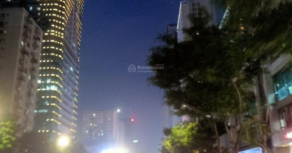 Bán nhà riêng tại Lê Văn Lương, Nhân Chính, Thanh Xuân, Hà Nội, 43 tỷ, 98m2 hàng hot