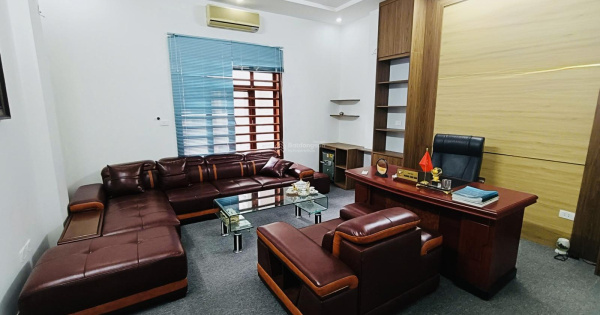 Cho thuê nhà Mỹ Đình, phân lô, ô tô, 100m2, 5 tầng, MT 5m, 2 thoáng, 30Tr