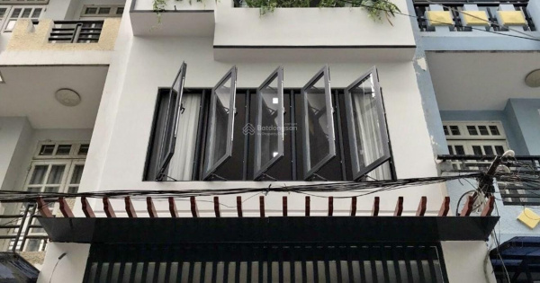 GIẢM SÂU! BÁN NHANH ĐƯỜNG LÊ VĂN SỸ, PHƯỜNG 13, PHÚ NHUẬN - GIÁ:4TỶ460/73,7M2 (4,55x16,2M). SỔ SẲN