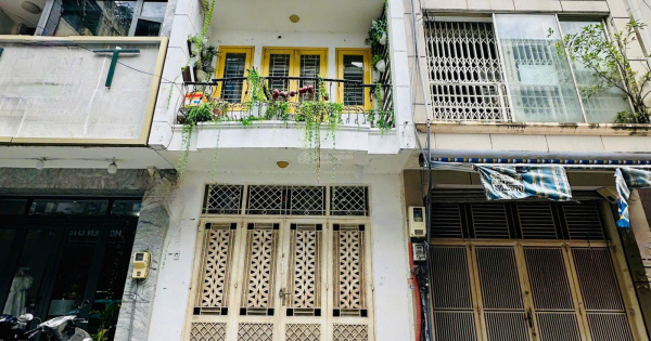 Cho thuê nhà mặt tiền đường Hoa khu Phan Xích Long - Miếu Nổi