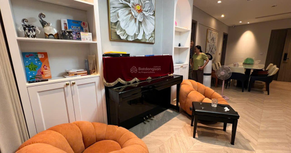 Hàng hot! Căn hộ cao cấp 104m2 - Thiết kế sang trọng, tiện ích 5 sao tại N01T6. LH 0828 468 ***