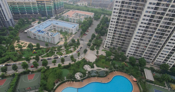Chính chủ bán căn 2pn 1vs view bể bơi toà Imperia Vin Smart 54.5m2, chỉ 4.5 tỷ