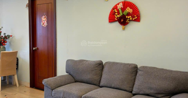 Chính chủ cần cho thuê căn góc 107 trương định, phường 6, Quận 3, 2 phòng ngủ, 2WC , full nội thất