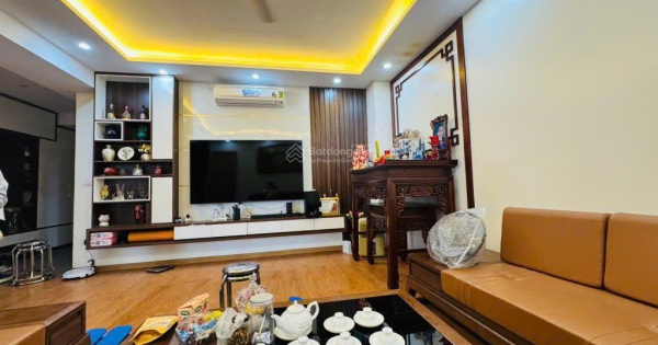 Cần bán chung cư 30T Nam Trung Yên, 3 ngủ 2vs nhà mới đẹp full, sổ đỏ sang tên ngay. LH: 0915 394 ***