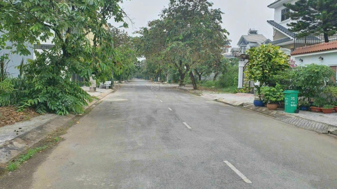 Cổng vào khu dân cư River Town Trí Kiệt