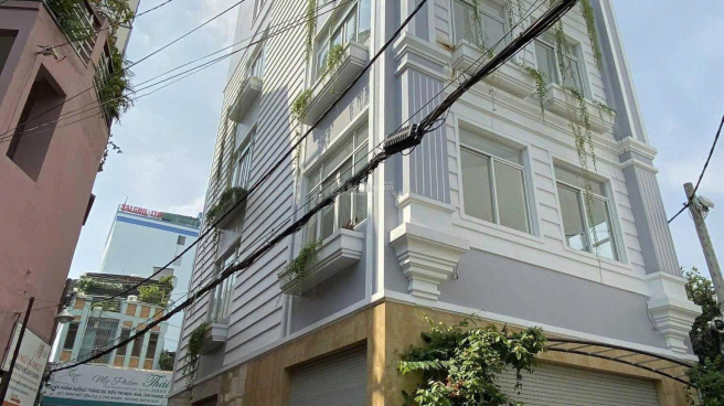 Chính chủ cho thuê nhà góc 3 mặt tiền 221 Trần Huy Liệu, P8