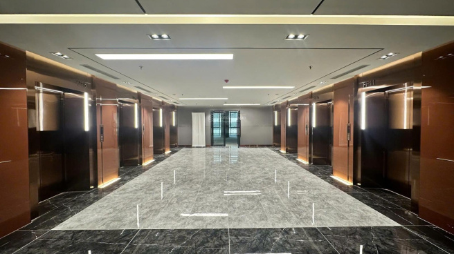 Vinaconex Diamond Tower