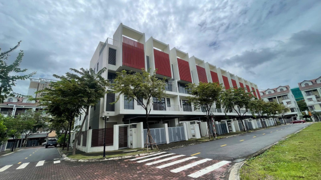 Haruka Terrace & Haruka Residence