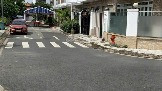 Hình ảnh thực tế một căn biệt thự tại Đạt Gia Garden