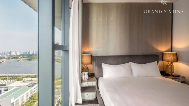 Marina Central Tower