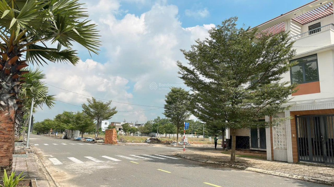 Khu nhà ở Thới Hòa U&I