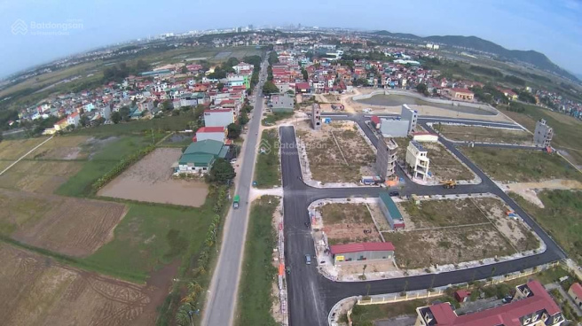 Khu đô thị Lạc Vệ New Center