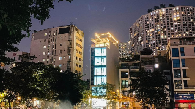 Chung cư mini Cự Lộc