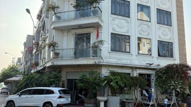 Ảnh mô tả vị trí đắc địa của Phú Hồng Thịnh 9