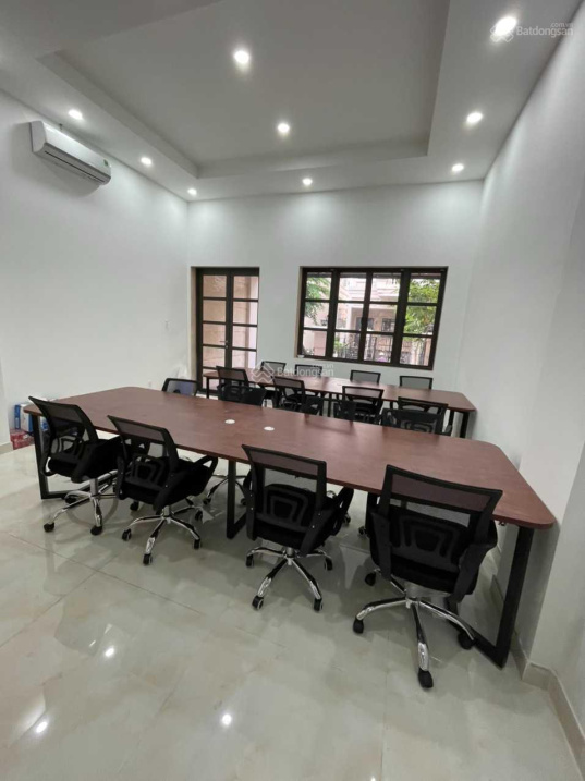 Chính chủ cho thuê VP tại Cityland, Gò Vấp, DT 25m2 - 300m2, máy lạnh, thang máy, từ 5tr - 16tr/th
