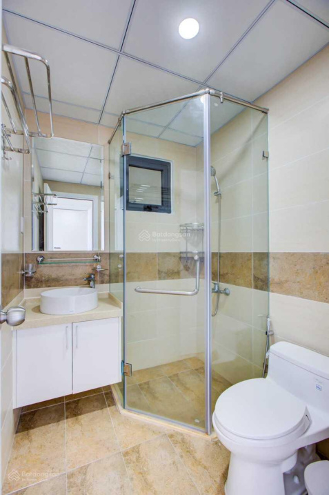 Cho thuê căn hộ cao cấp 5* view biển - 80m2 - 2 phòng ngủ hệ thống thông minh. 0935 655 ***