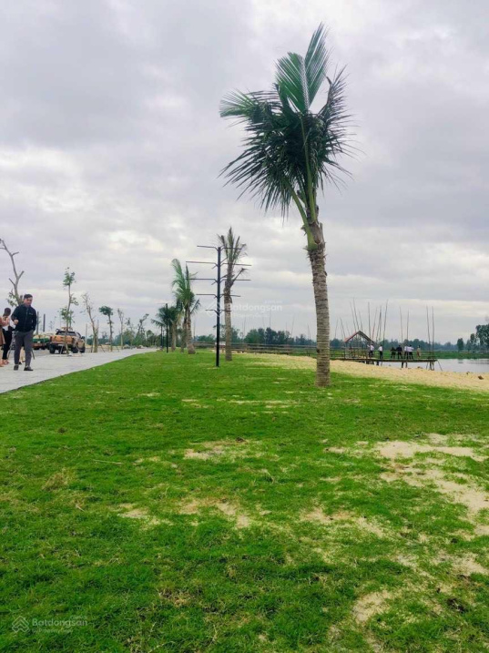 Bán đất đường 7.5m, sát sông, chỉ 900tr mua được lô đất 116m2, Đông Nam