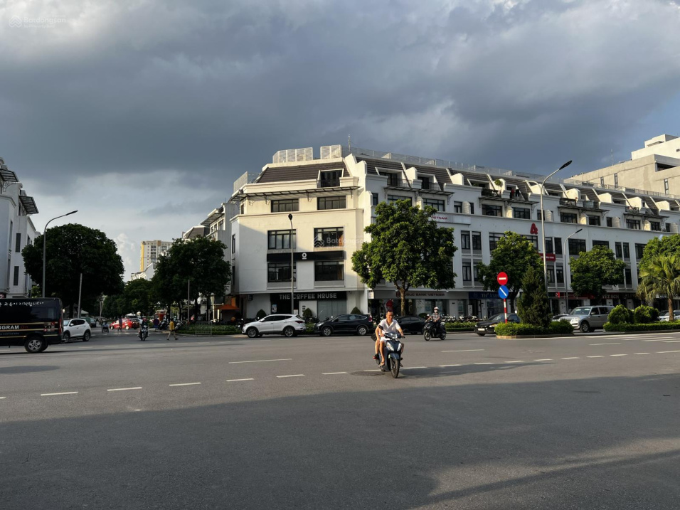 Quỹ căn giá tốt Vinhomes Gardenia mặt Hàm nghi 93, 126m2, 226m2: 33 - 55 - 83 tỷ. LH 0983 786 ***
