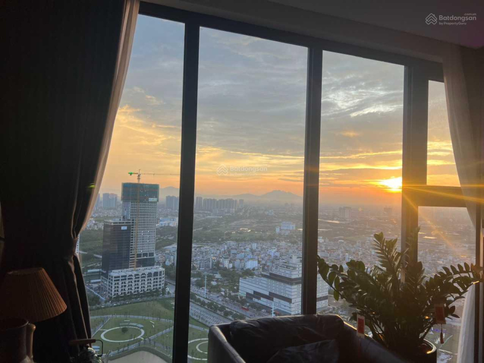 Em cần bán gấp căn hộ 3pn 114m2 view hồ giá 8 tỷ The Matrix One chi ...