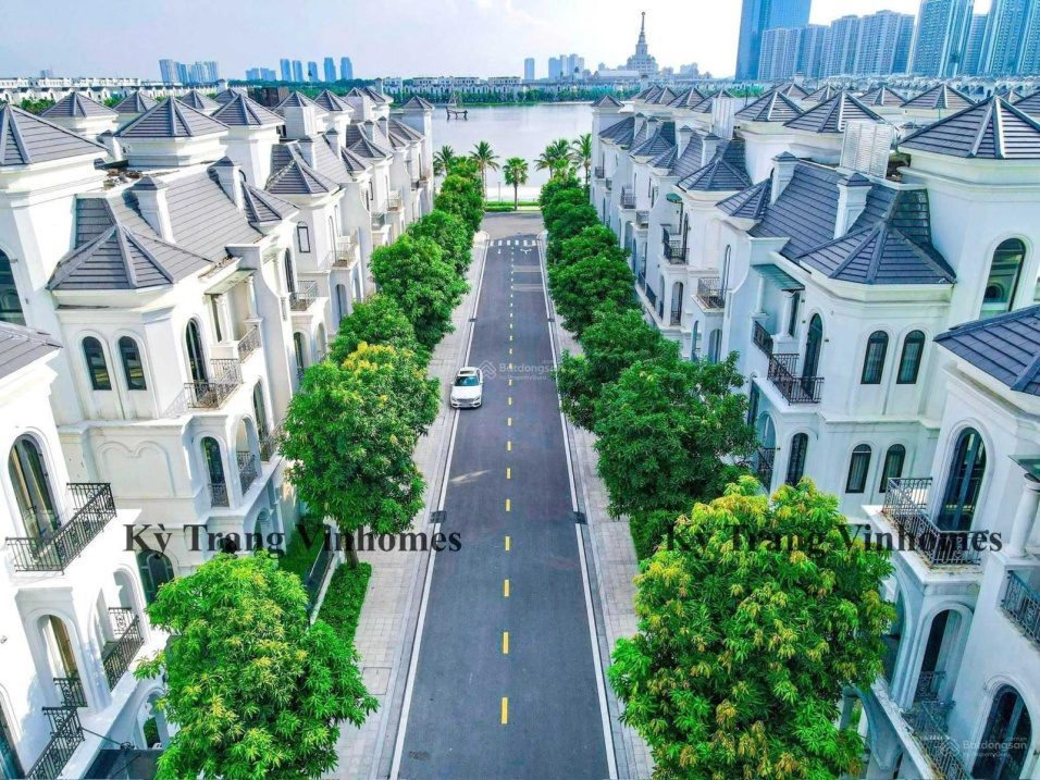 Chính chủ bán song lập 150m2 khu SB15, Đông Nam gần hồ. Sổ đỏ chính chủ, giá 22,5 tỷ bao rẻ