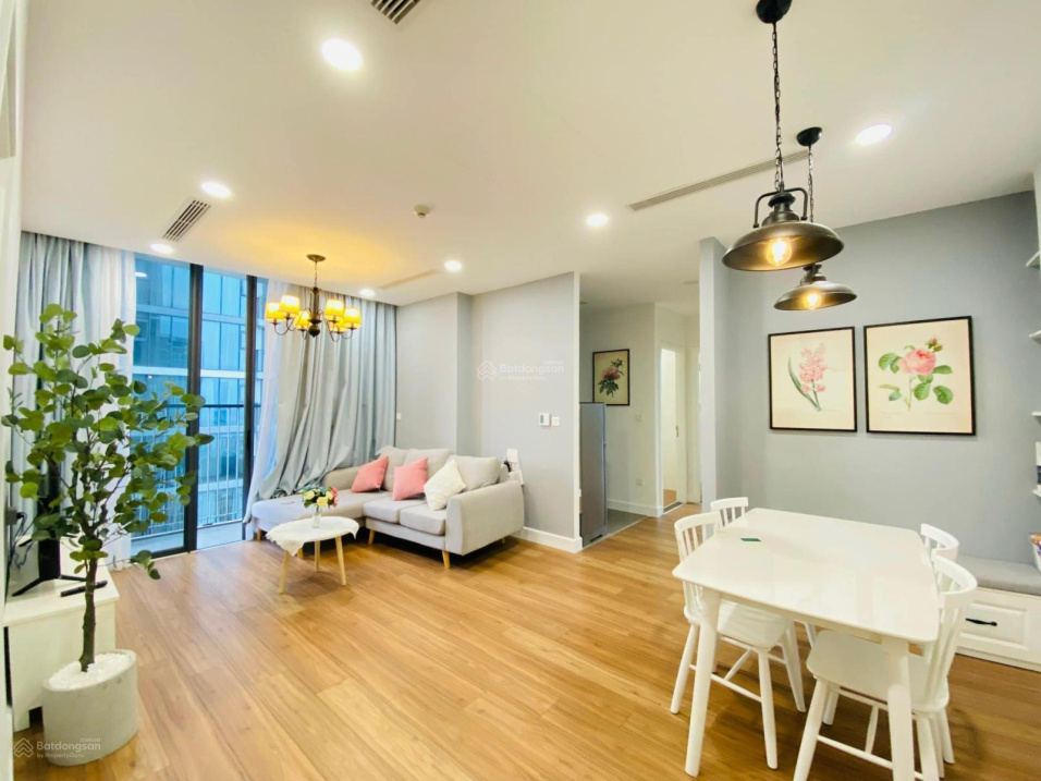 Chính chủ bán căn hộ 2PN view hồ bơi siêu đẹp tại Everrich Infinity ...