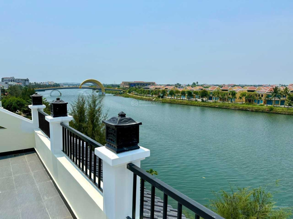 Cho thuê gấp, giảm sâu 10%, chỉ từ 63tr, 315m2: Vị trí vàng, View sông Đảo ký ức, 3 mặt tiền 18m