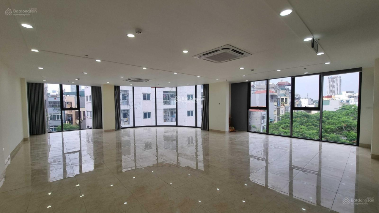 Chính chủ cho thuê sàn văn phòng tại Số 1, ngõ 79 Thiên Hiền Mỹ Đình, sàn 100m2 lô góc full kính
