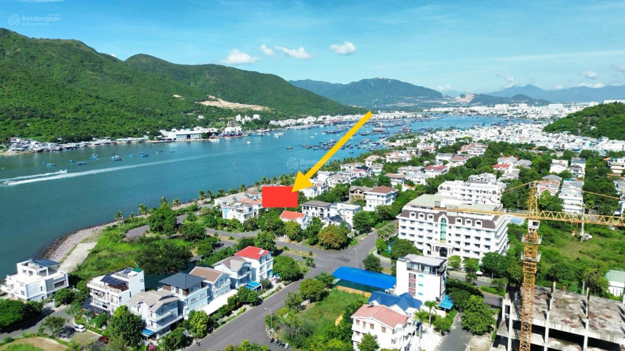 Bán đất biệt thự An Viên Nha Trang, 264m2, hướng Đông Bắc, sát mặt biển. Giá 100 tr/m2