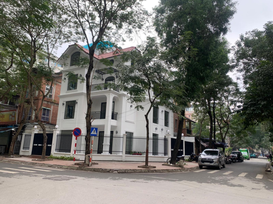 Bán biệt thự Mỹ Đình 2 diện tích 130 m ,180 m , 200 m , 220 m đẹp nhất