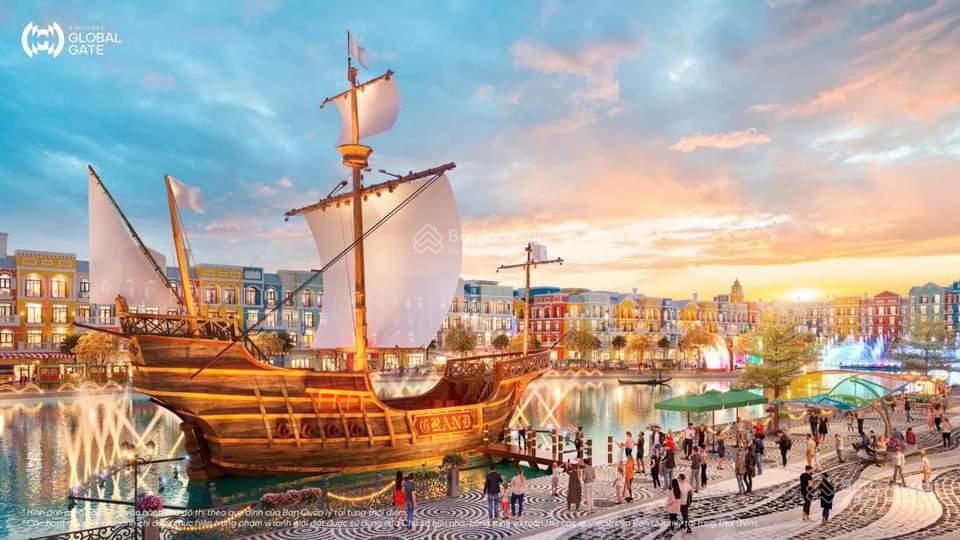 BÁN GẤP LÔ XẺ KHE TINH HOA GẦN TT ẨM THỰC QUỐC TẾ GLOBAL GOURMET , DA