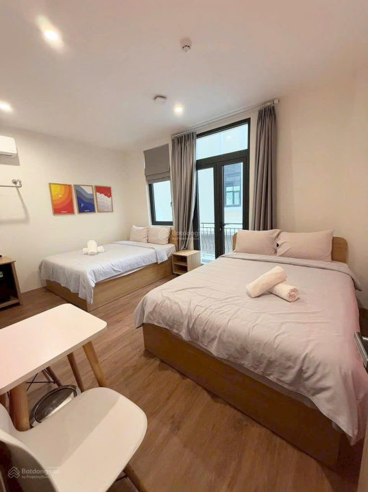 Shop Kinh Đô, 84m2 hoàn thiện full 5 tầng, có luôn dòng tiền, đối diện TTTM Vincom. LH: 0978 585 ***